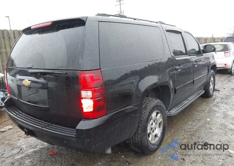 2013 Chevrolet Suburban 1500 Lt from USA, damaged, VIN 1GNSKJE75DR253466